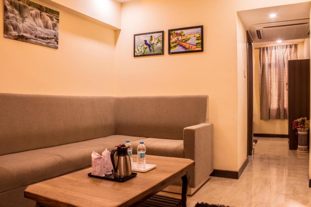 Lav Kush International Hotel Varanasi Eksteriør billede