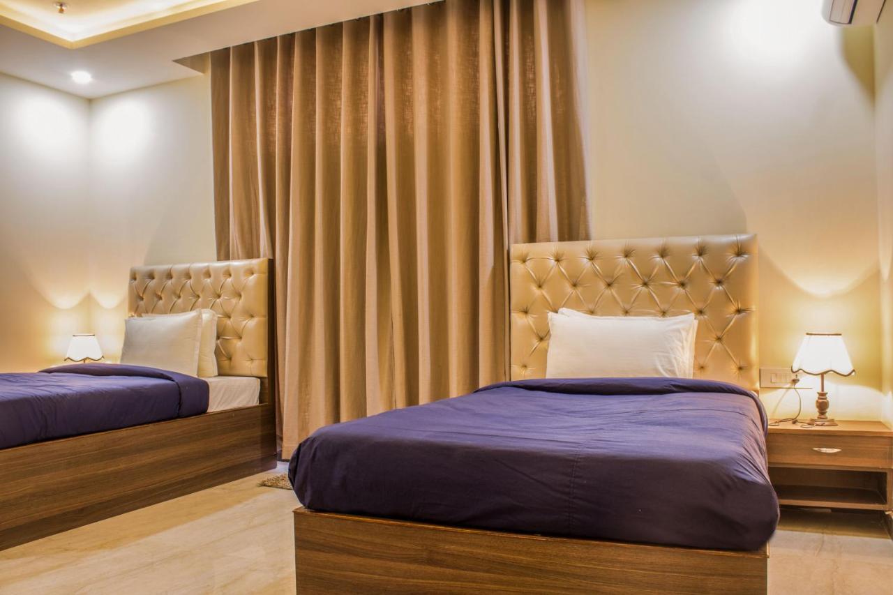 Lav Kush International Hotel Varanasi Eksteriør billede